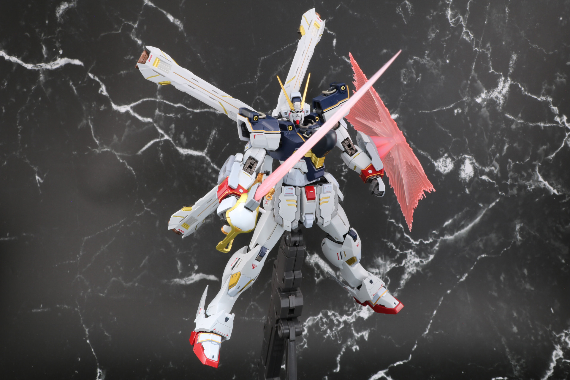 ビーム・ザンバーとブランド・マーカーによるビームシールド