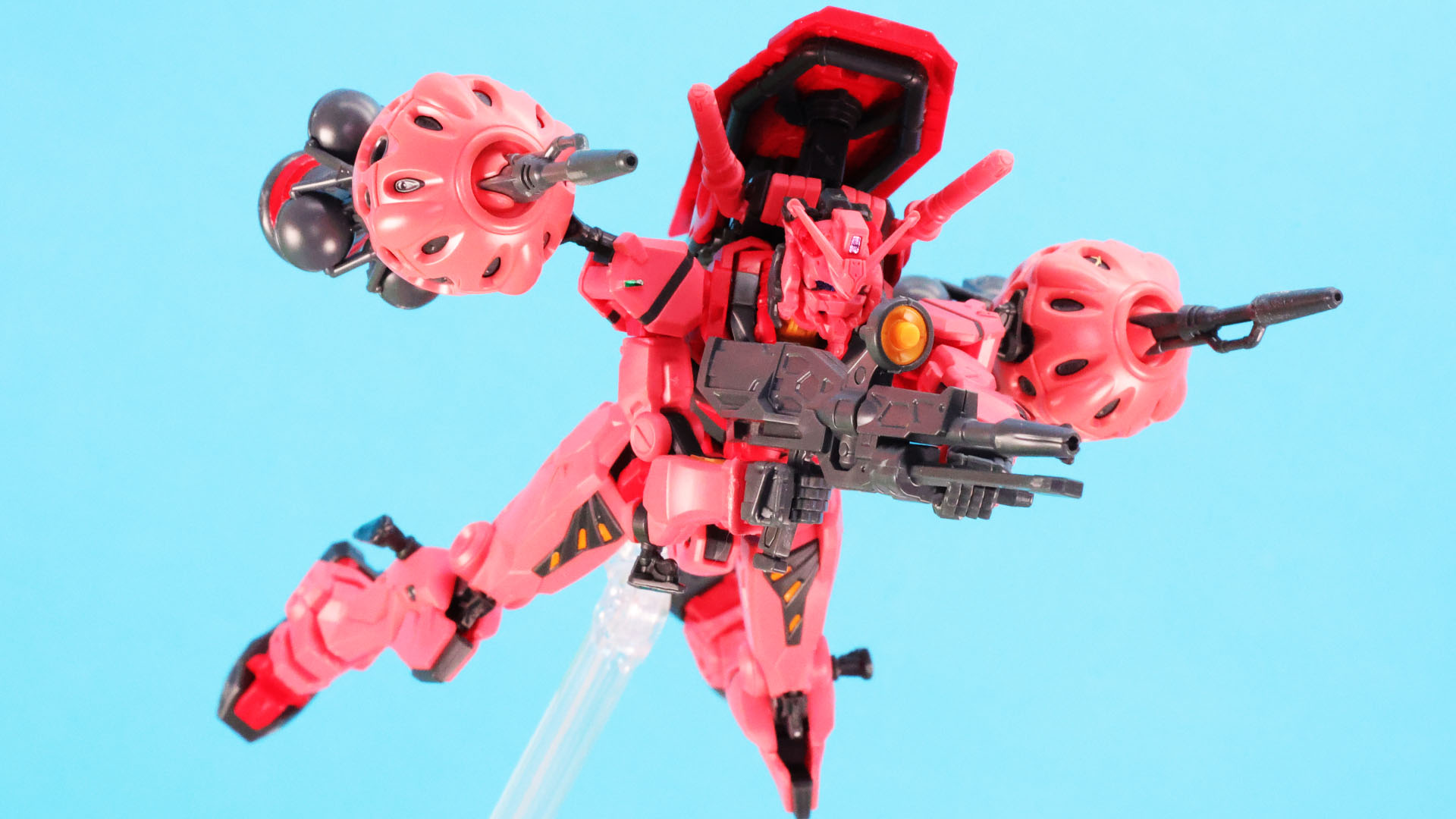 ソロモン落とし作戦を阻止するためにビットを携えて出撃！