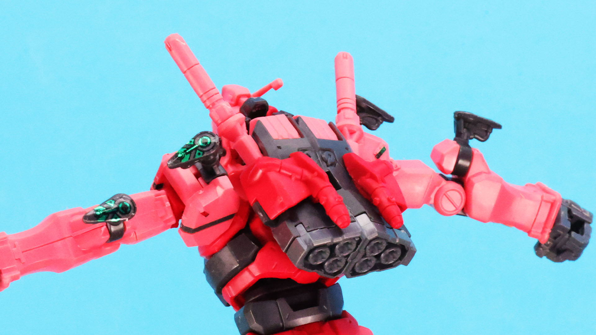 最終話にてバックパックはコア・ファイターであることが確認されました