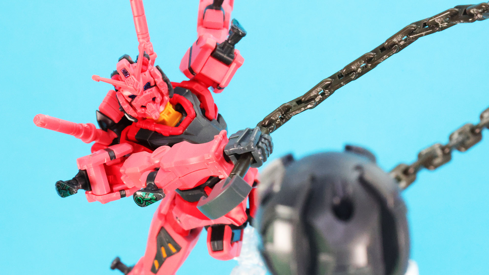 チェーンはフレキシブルに曲げられます