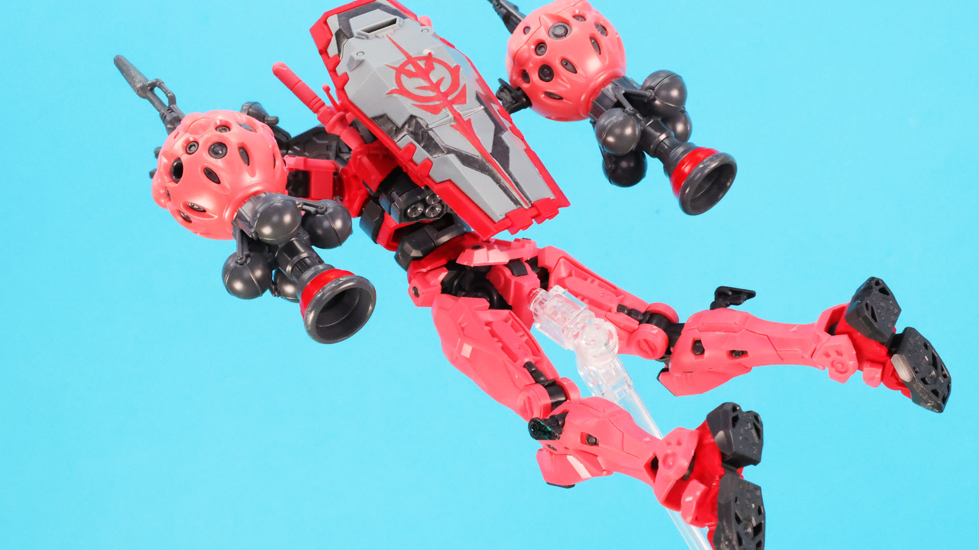 α型サイコミュとビットを搭載することで凄みも増していますね