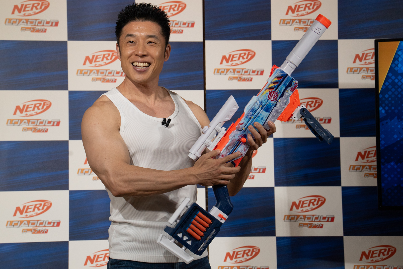 大胸筋らしい格好良さを語るきんに君