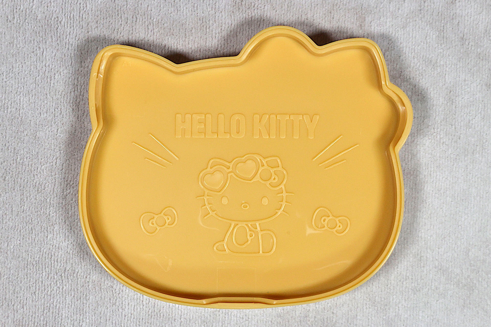 ハローキティのイラストが描かれている