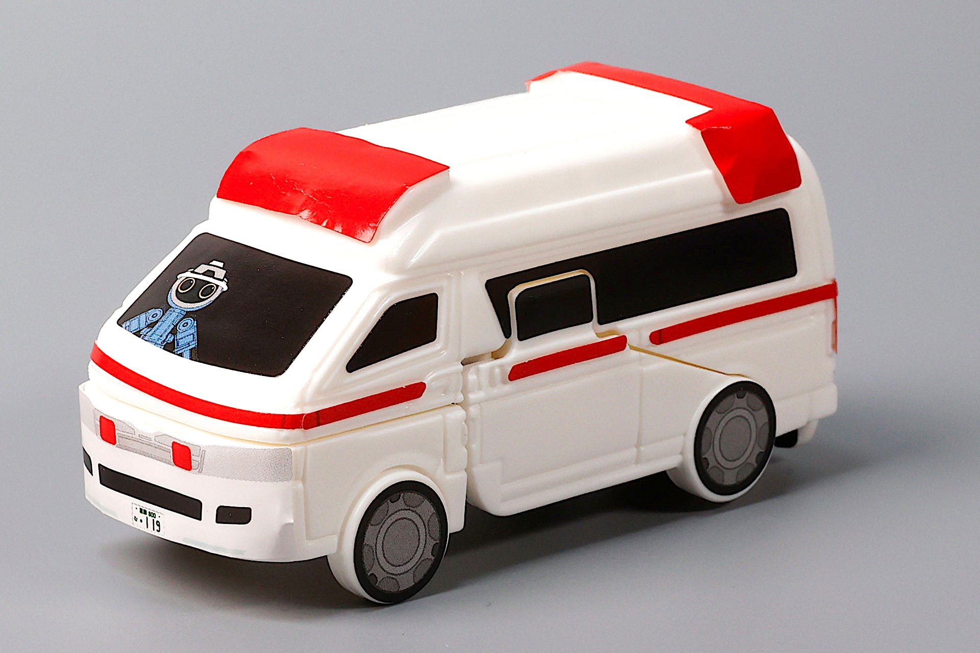 他のおもちゃ同様、運転手がいないパターンのシールも用意されている