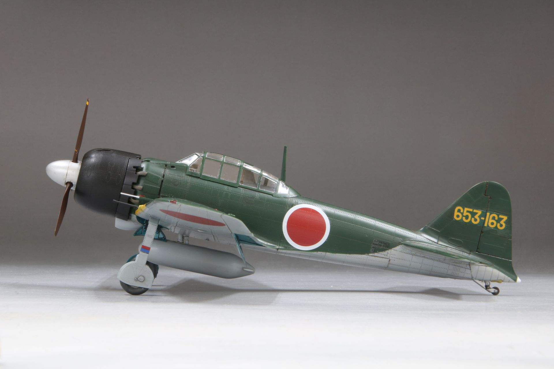 1/48 帝国海軍 零式艦上戦闘機五二型 甲（中島製）