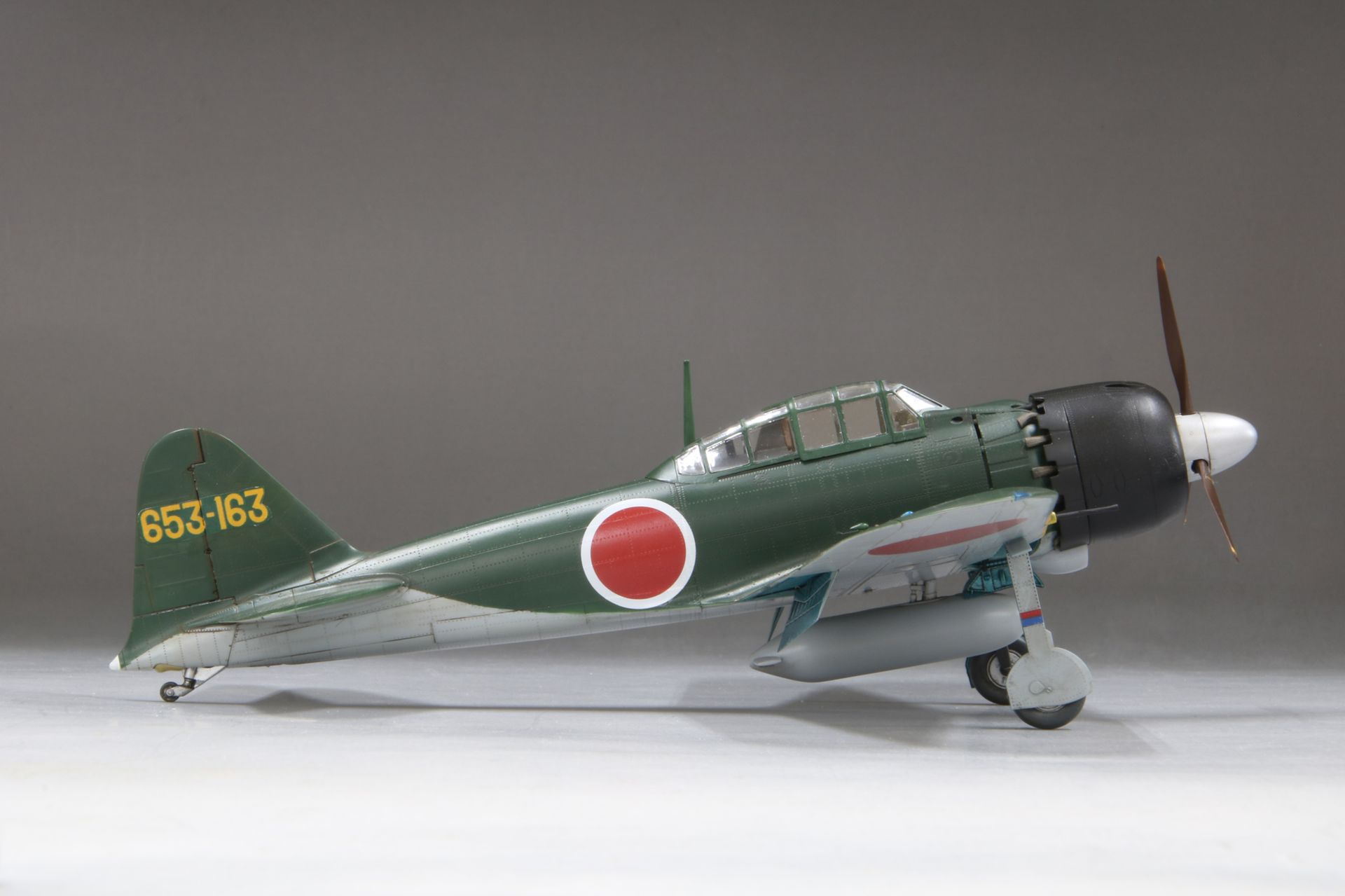 1/48 帝国海軍 零式艦上戦闘機五二型 甲（中島製）