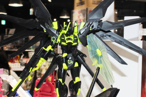 Amazon | HG 1/144 ライジングフリーダムガ ン ダム, リサーキュ