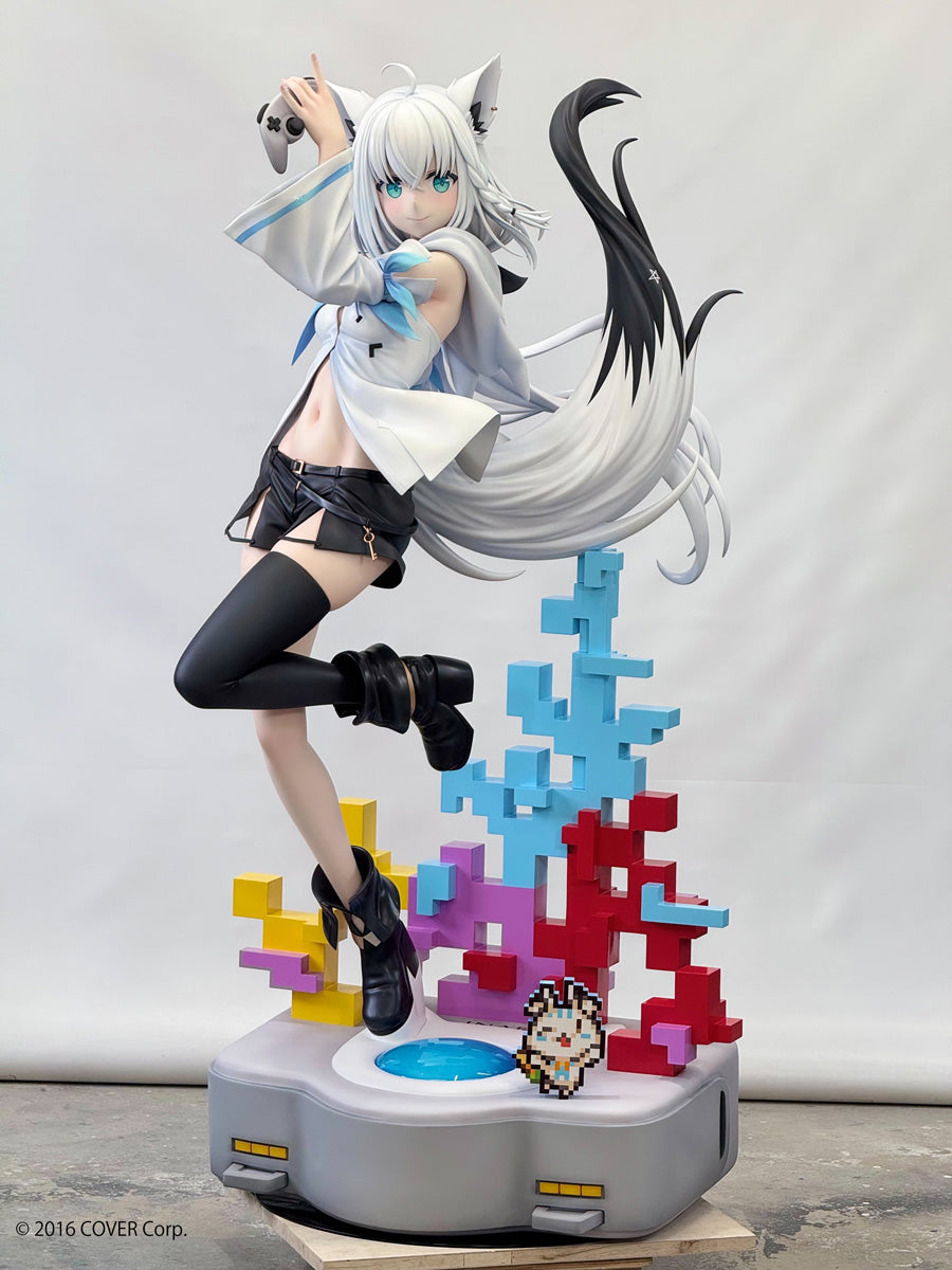 「hololive GAMERS fes. 超超超超ゲーマーズ2」で展示された等身大フィギュア