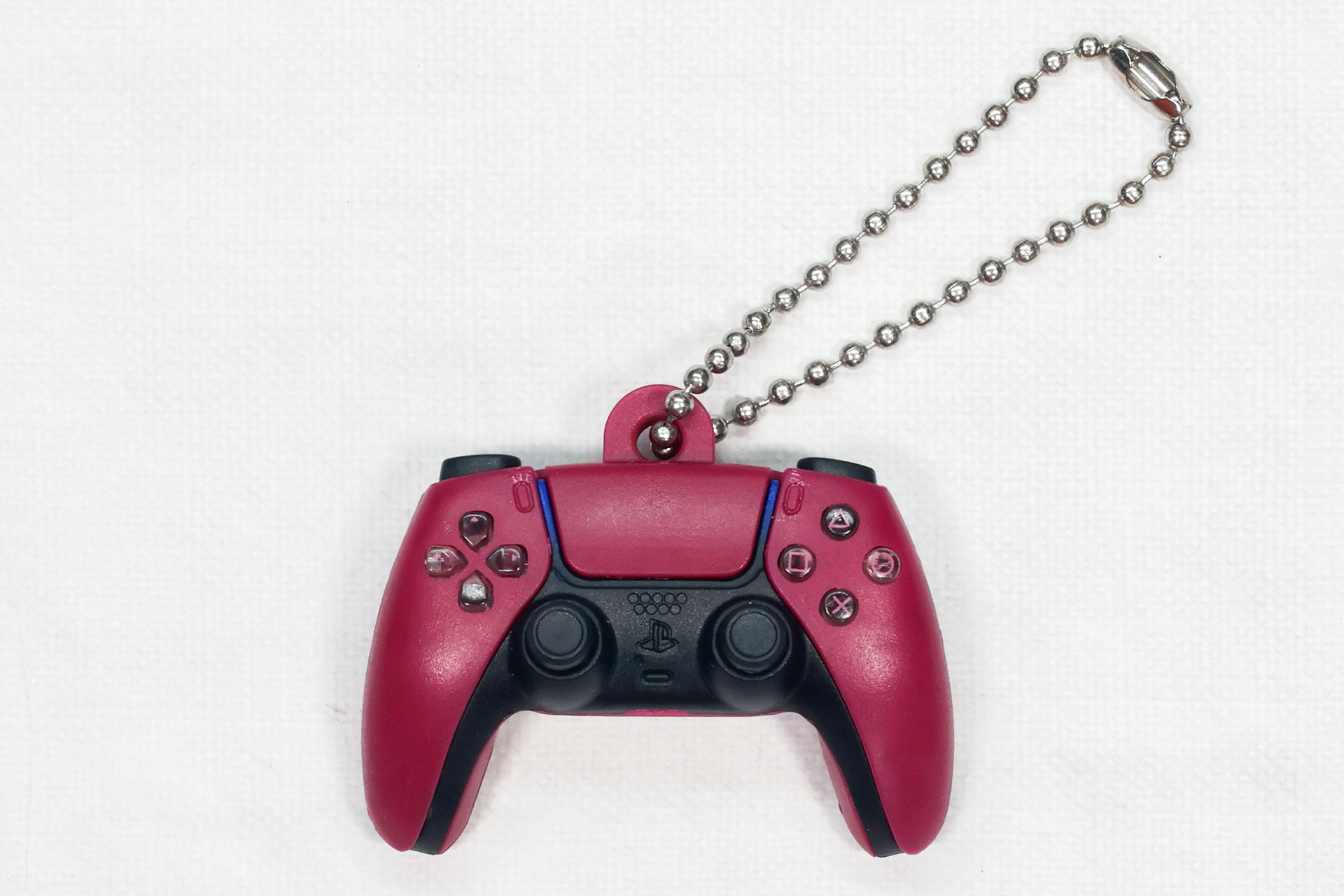 カバンに付けてお気に入りのコントローラーをアピールしよう