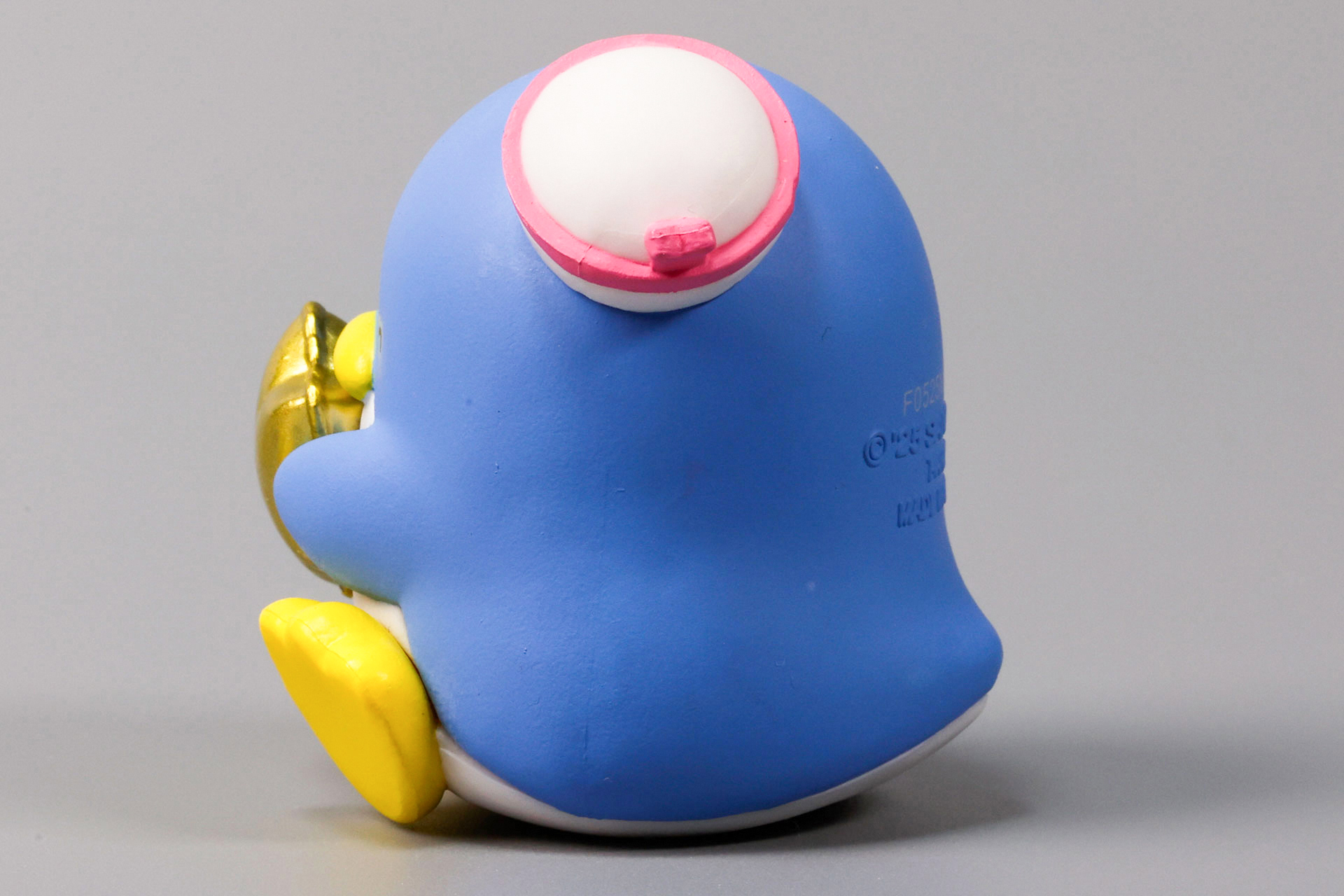 全体的に丸っこい体だ