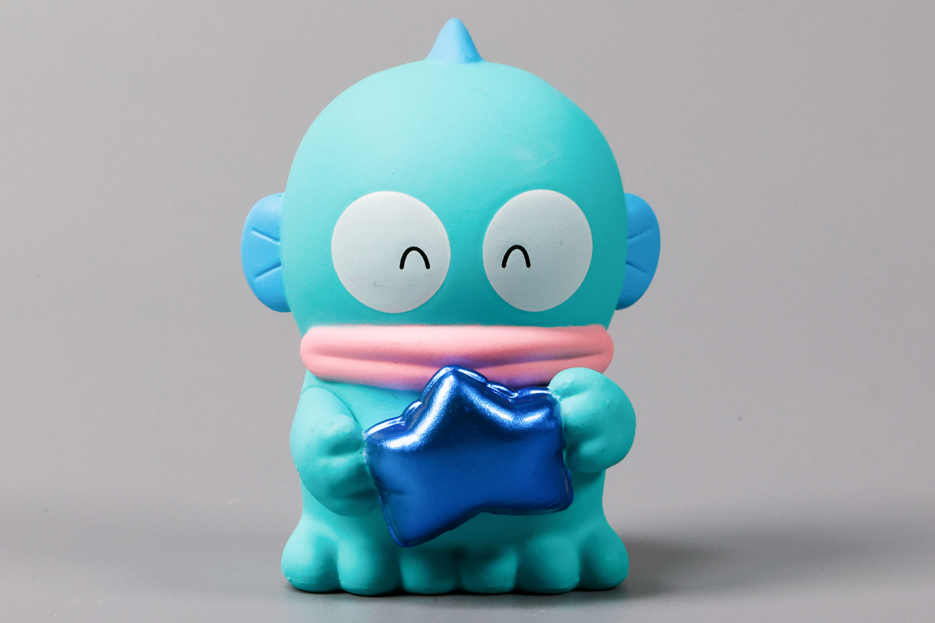 嬉しそうな表情をしたハンギョドン