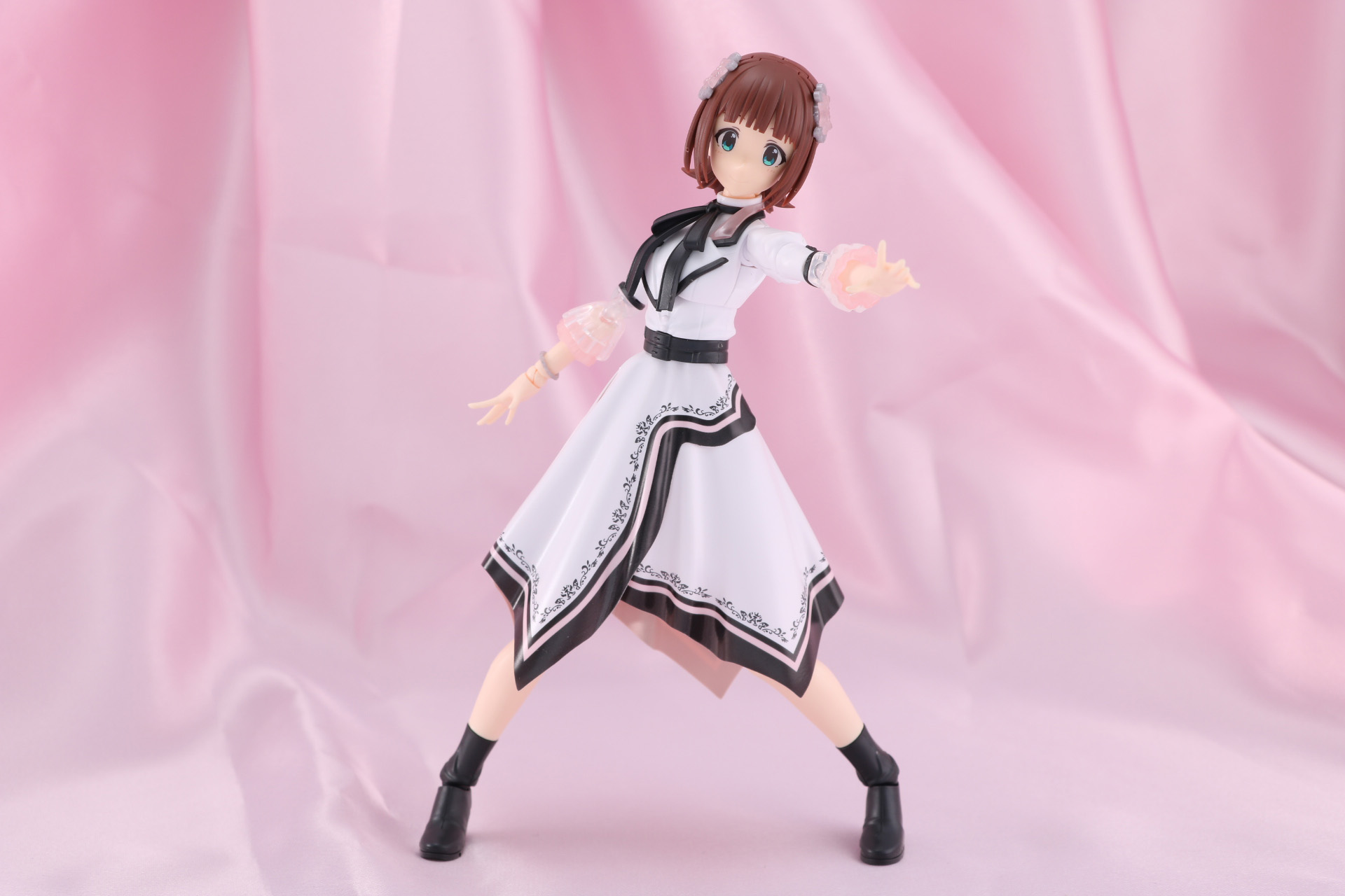 可愛いだけじゃない、カッコよく決めポーズ