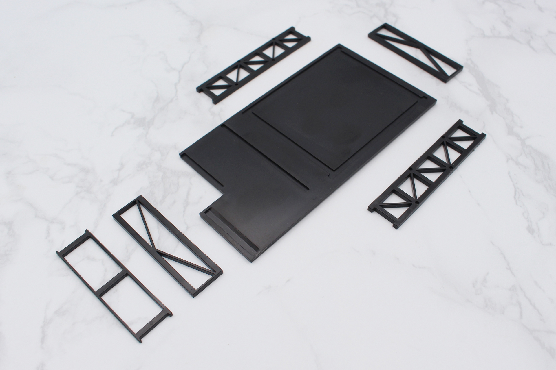 台座の組み立て