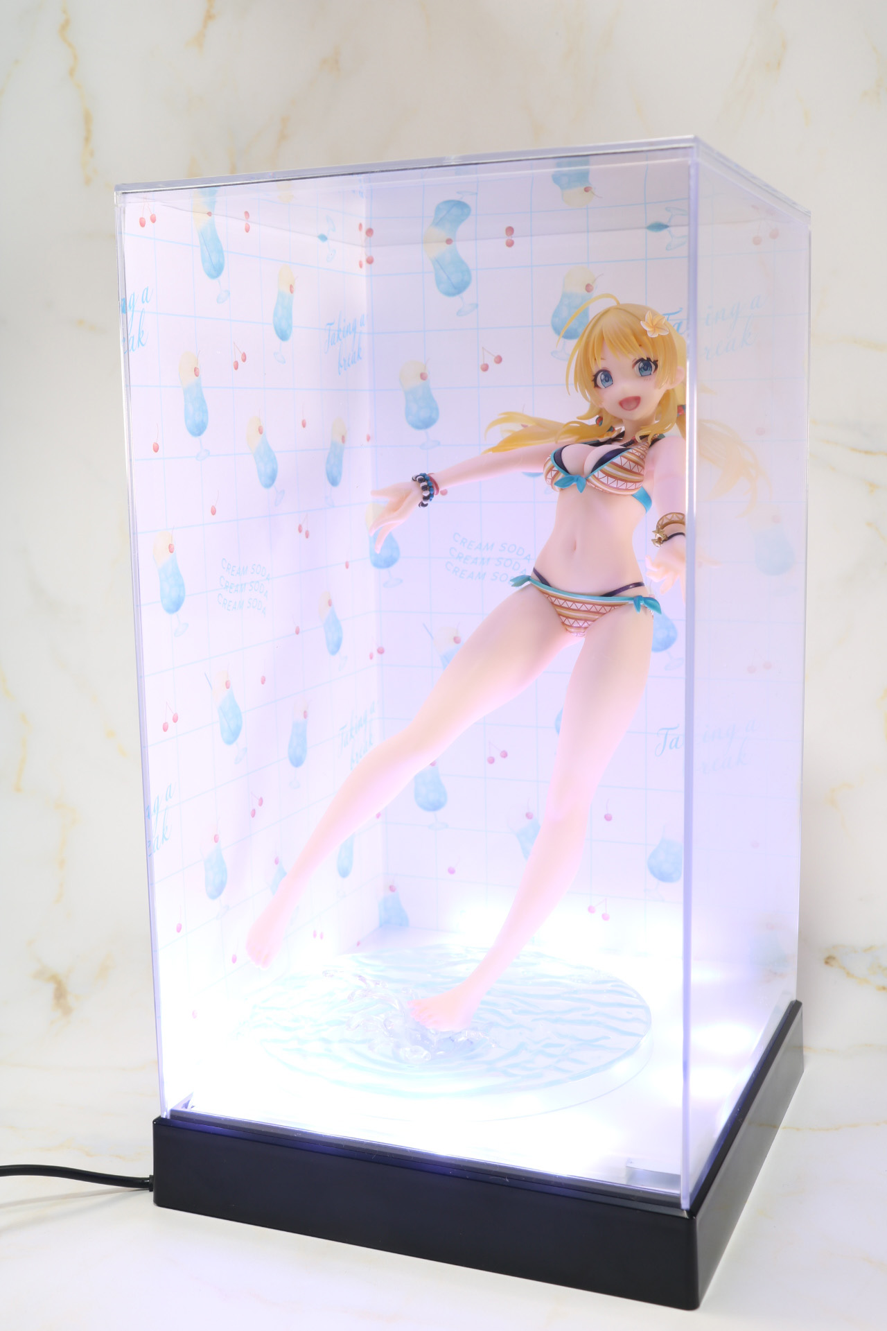 ライトアップで華やかに