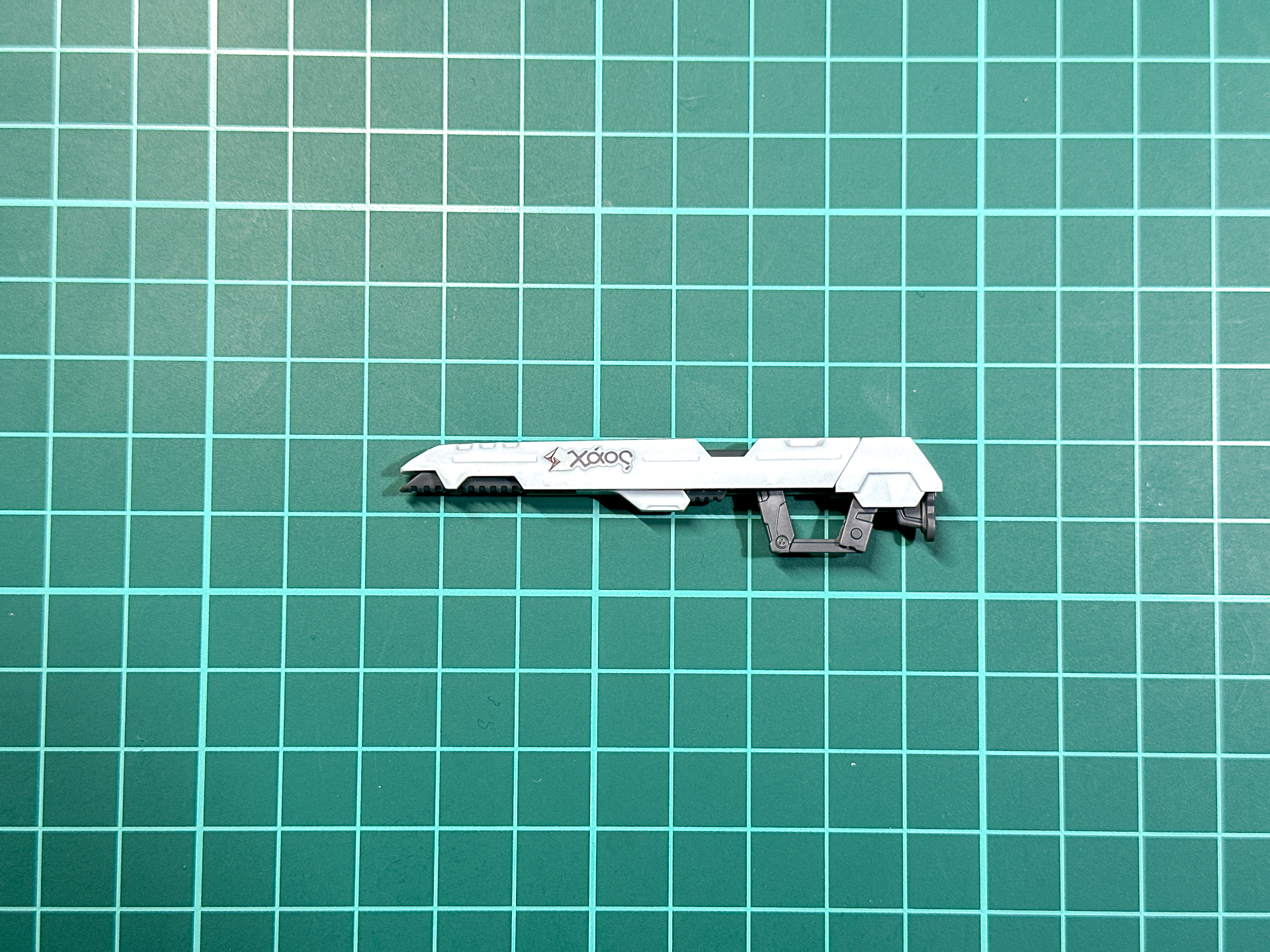 変形が完了したガンポッド。全体を縮め、コンパクトにします。