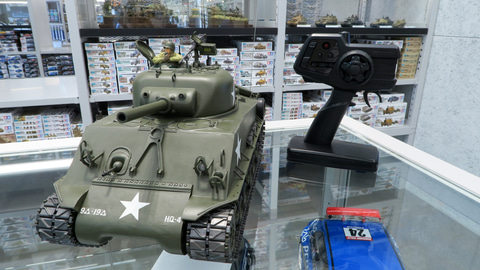 特別企画】「1/16RC M4シャーマン（105mm榴弾砲搭載型