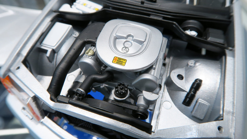 5リッターV型8気筒エンジン