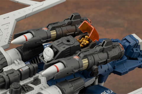 B・T  ゾイドhmm ゾイド」HMMシリーズより「EZ-054ライガーゼロイクス」＆「EZ