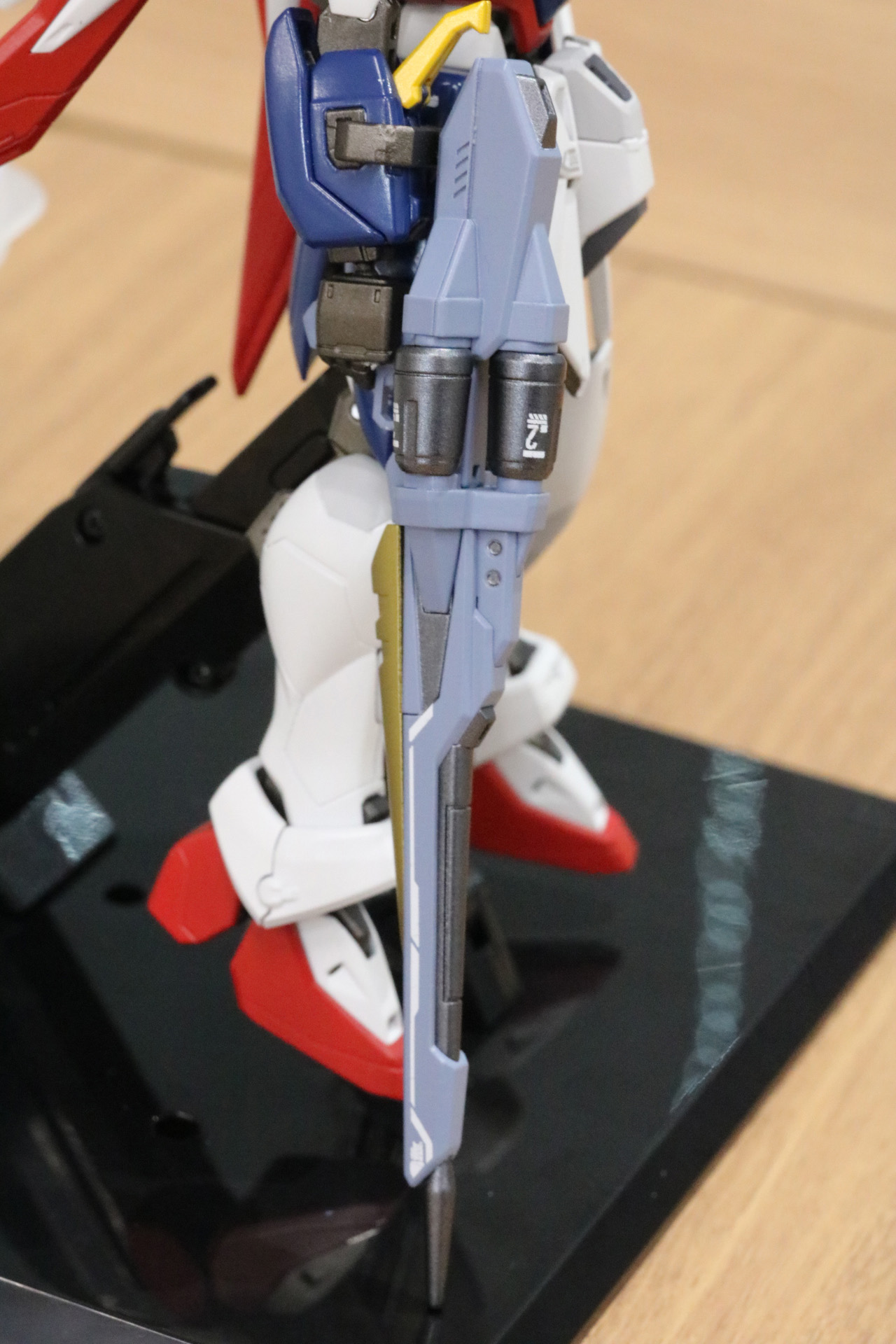 「ウイングガンダム」の最大の武器であるバスターライフル