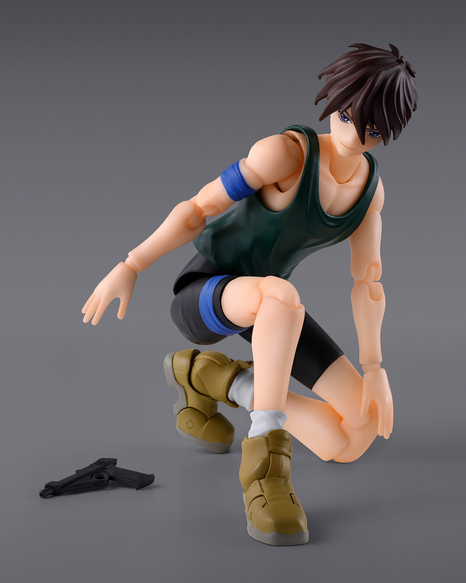 右腕、右脚パーツを差し替えることでリリーナに手当てしてたもらった姿を再現できる