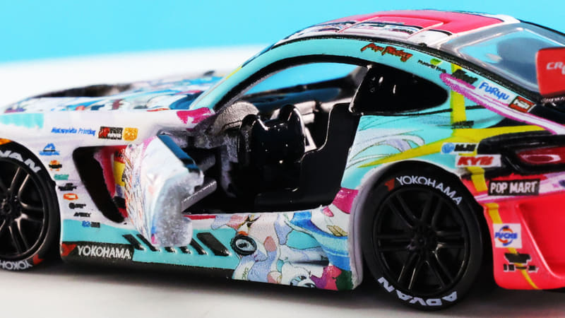 コックピット内も再現しています