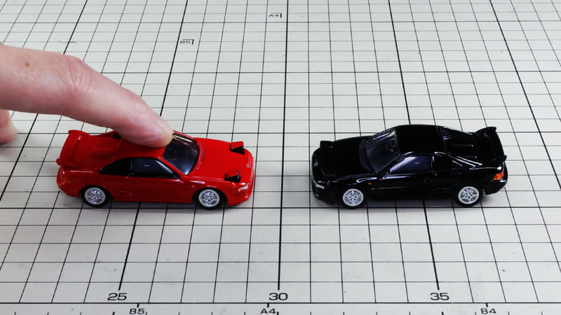 アクション：サスペンション・リトラクタブルライト可動