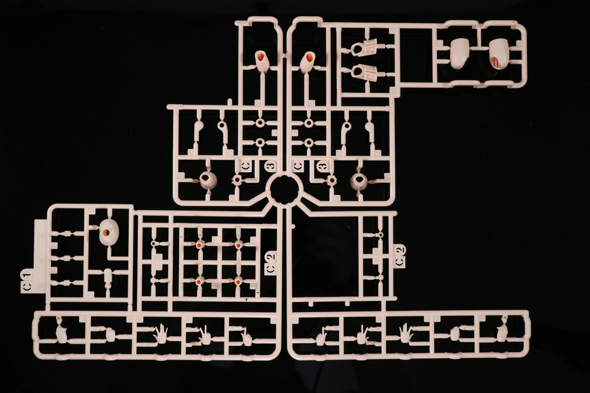 C1～3パーツ、D1～4パーツ