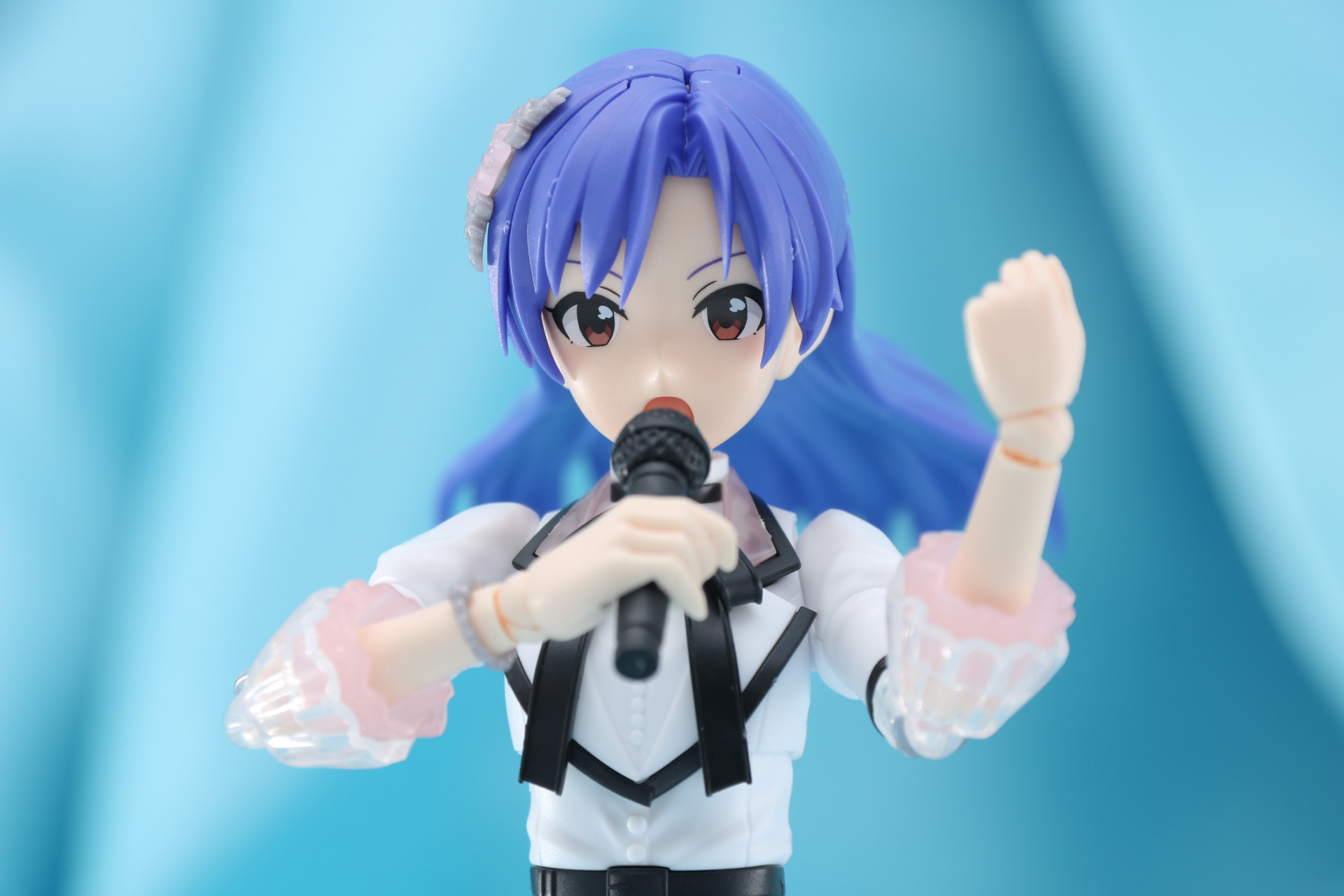 MCで照れるような場面も表現できる