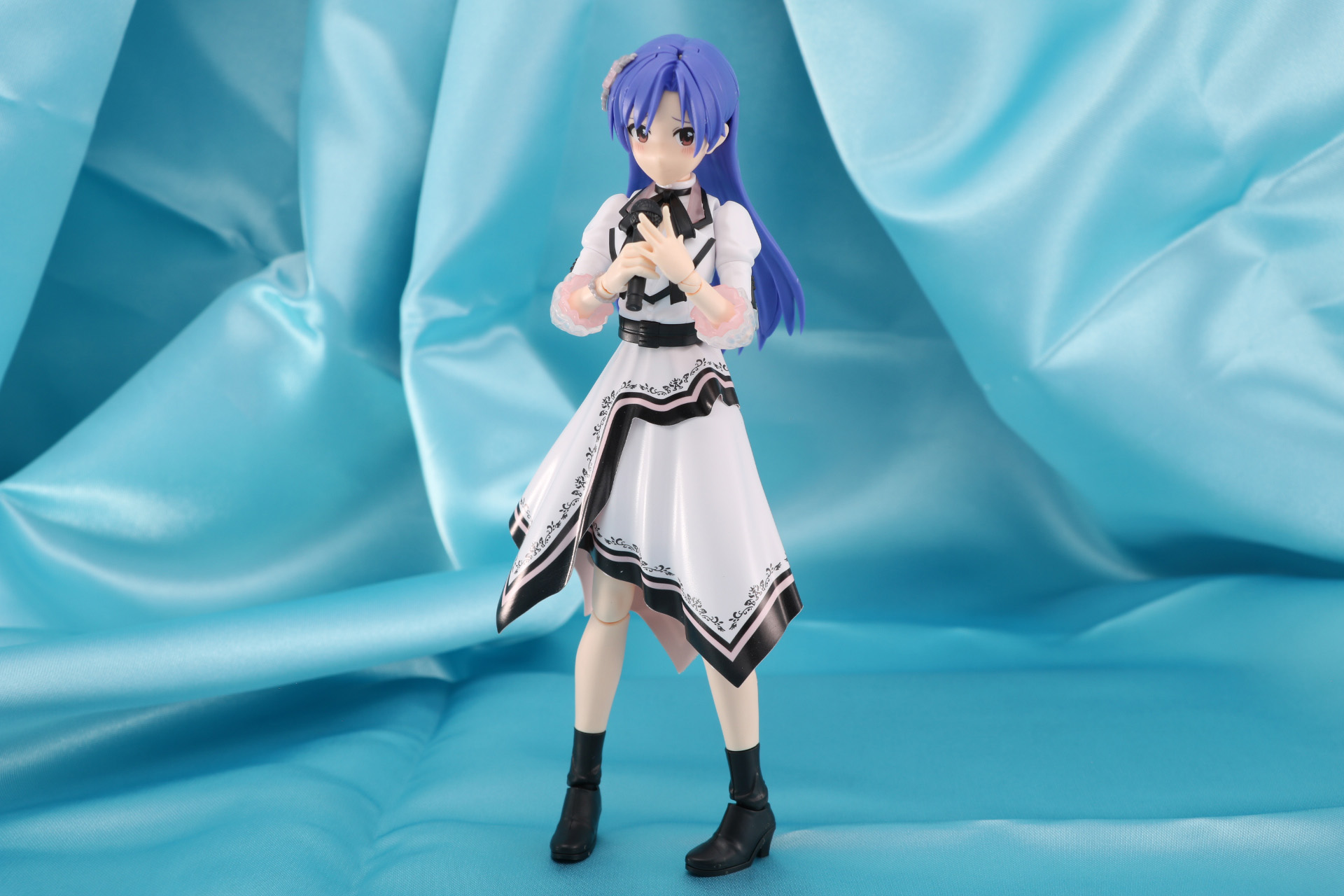 MCで照れるような場面も表現できる