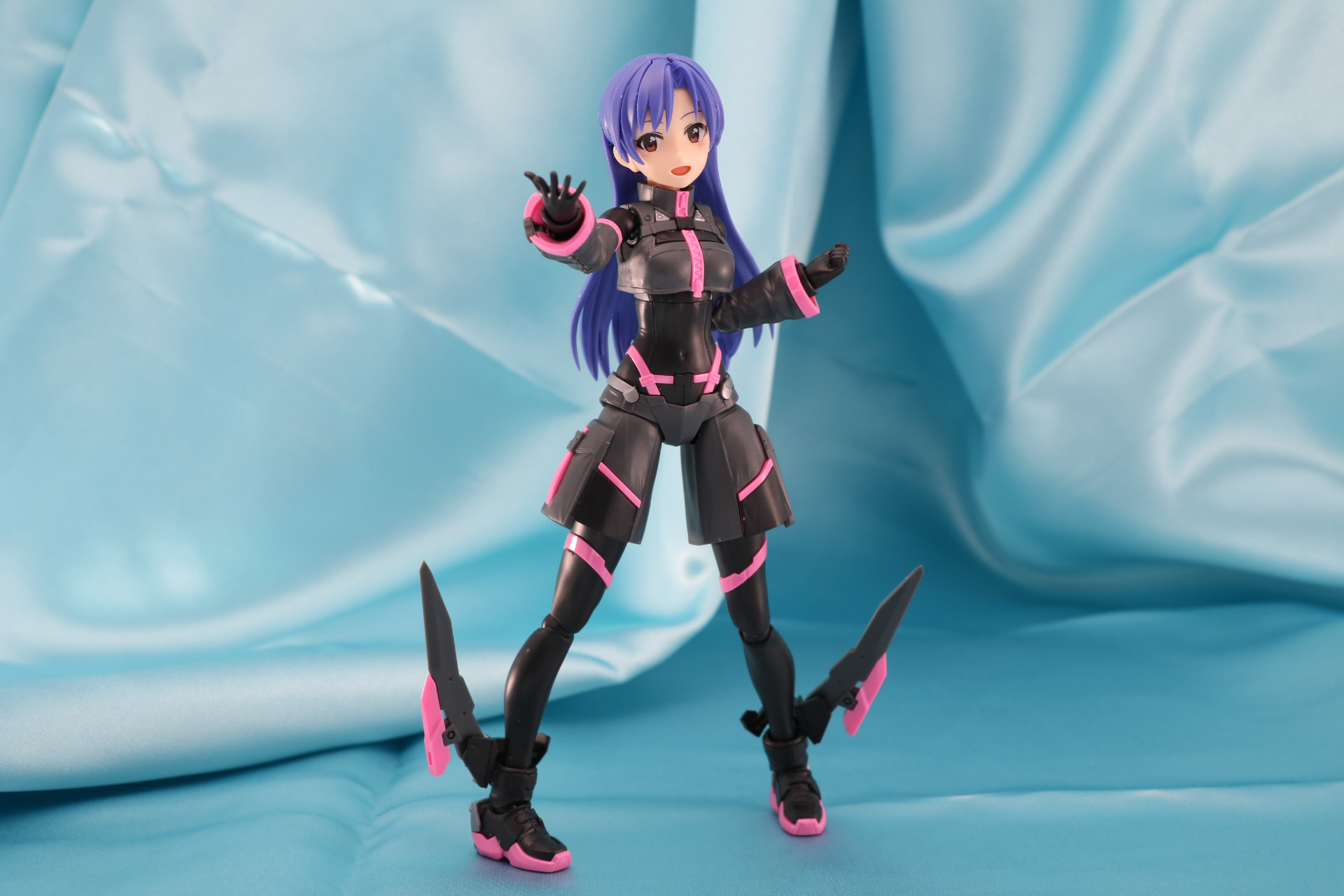 未来感ある「シグマシスターズパラドクス」