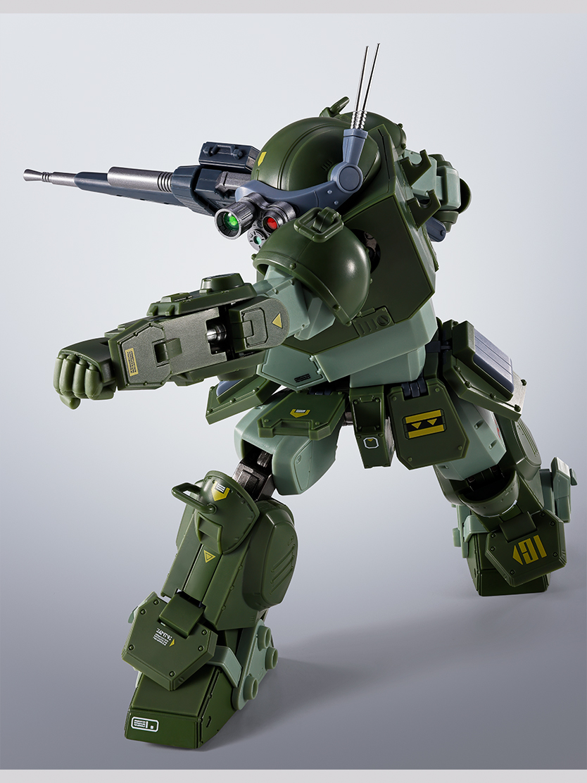 広い可動範囲を活用すれば様々なアクションが楽しめる。「アストラギウス銀河」で繰り広げられる果てしない戦いのにおいを感じさせるようなポージングをその手で表現しよう