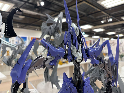 ファイブスター物語」よりレジンキット「HSGK 1/72 メロウラ