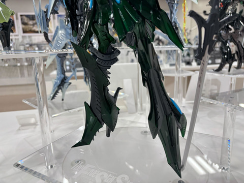 ファイブスター物語」よりレジンキット「HSGK 1/72 バーガ・ハリ