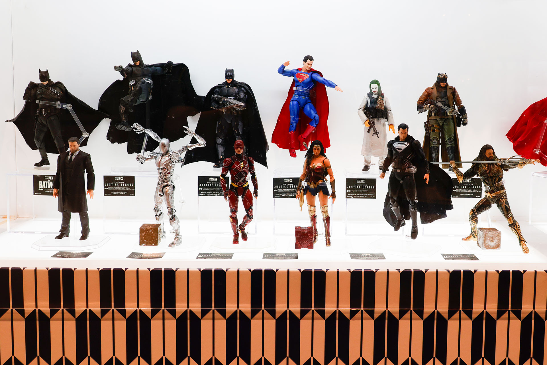 「ジャスティス・リーグ」関連商品では「WONDER WOMAN（ZACK SNYDER'S JUSTICE LEAGUE Ver.）」が新作で登場