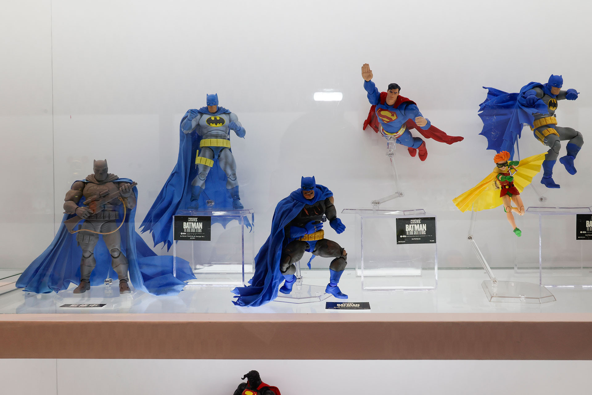 「BATMAN(TDKR BLUE Damage Ver.)」が新作として展示されていた