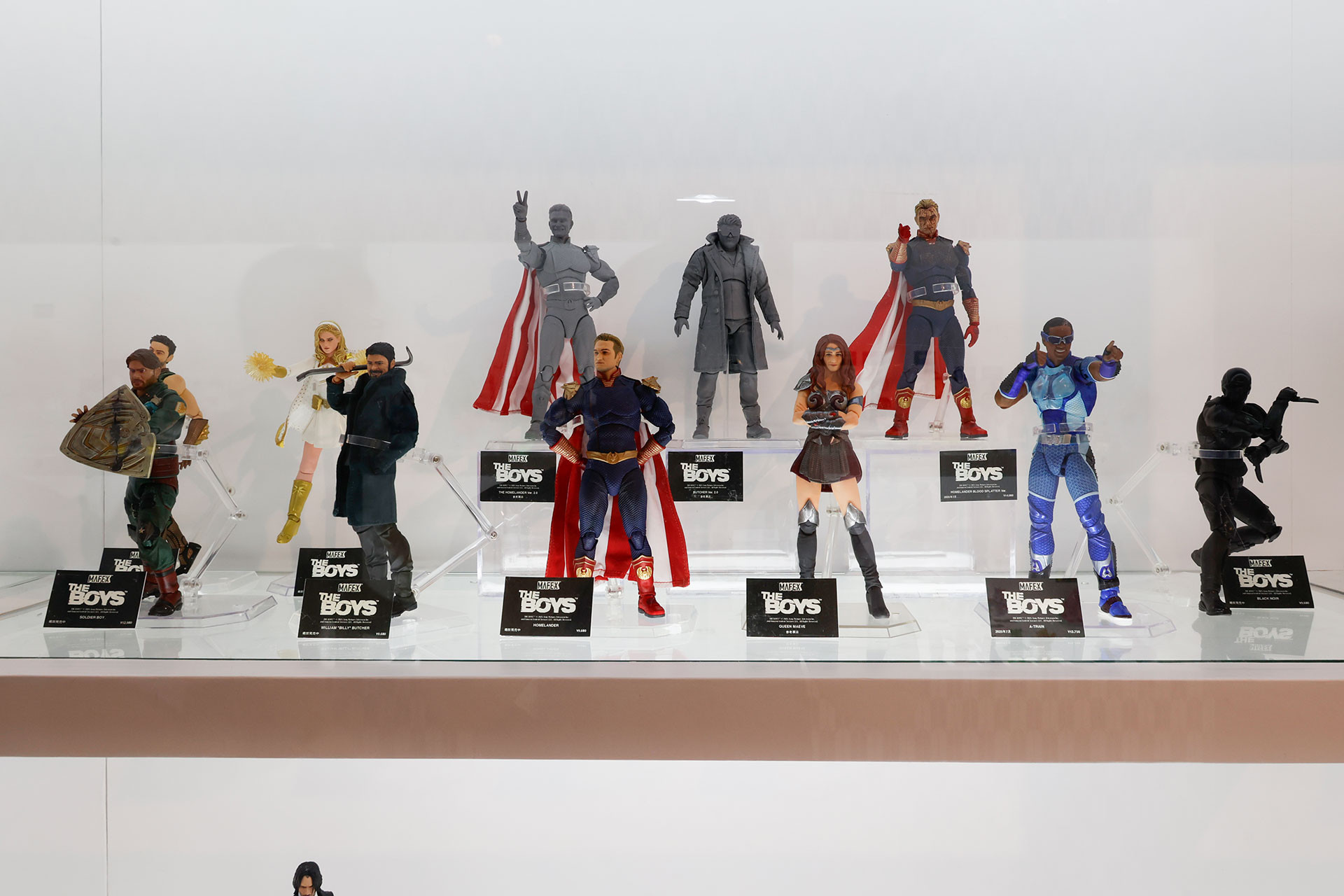 「HOMELANDER BLOOD SPLATTER Ver.」は、この会場でも購入が可能だ。他にも新作として「QUEEN MAEVE」と「BUTCHER Ver 2.0」、「THE HOMELANDER Ver. 2.0」が展示されていた