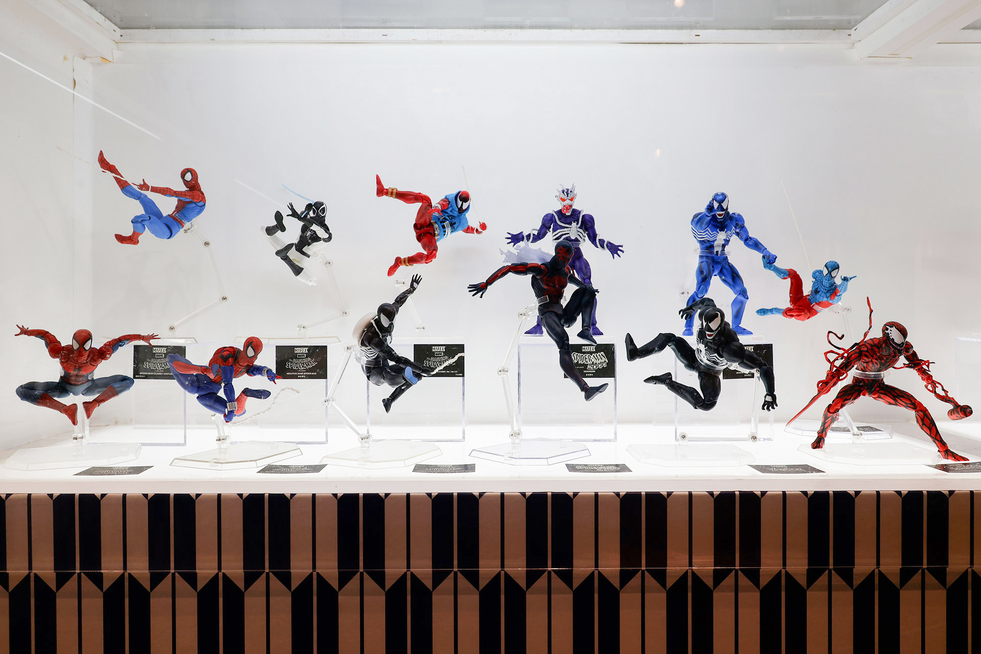 「スパイダーマン」関連作品からは「NEGATIVE ZONE SPIDER-MAN」、「VENOM2099」、「VENOM（Blue Color Ver.）」が新作で登場する