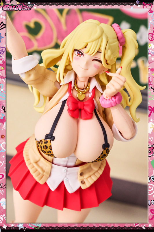 脚部拡張パーツつきで、座りポーズなども可能