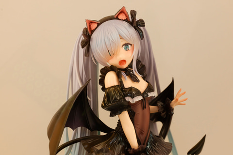 アズールレーン「ジェーナス 怖がりのランタンナイト ver.」が