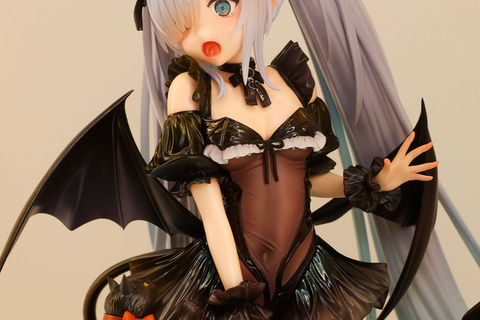 アズールレーン「ジェーナス 怖がりのランタンナイト ver.」が