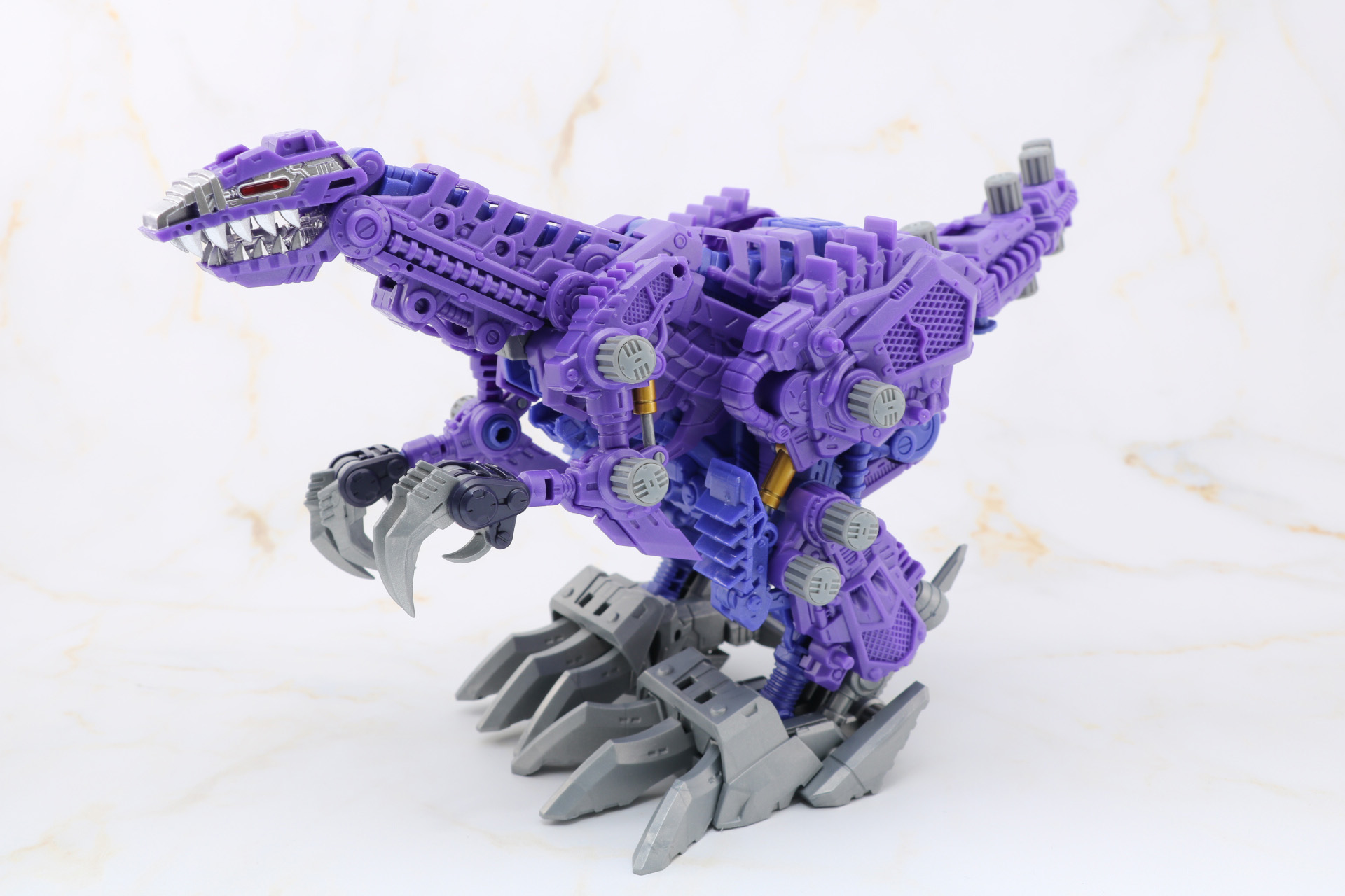 「ジェノザウラー」内部フレーム状態