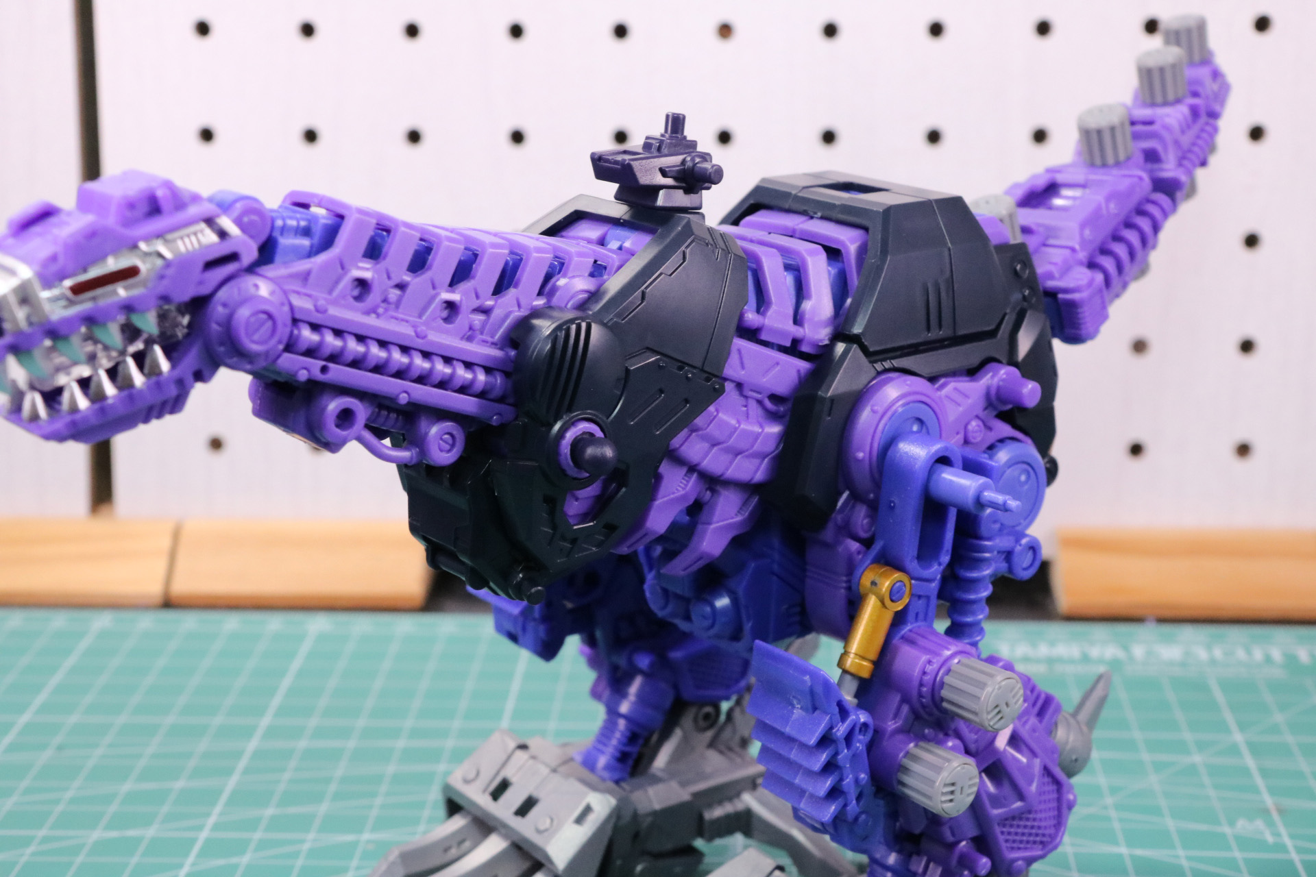 胴体部のアーマー装着