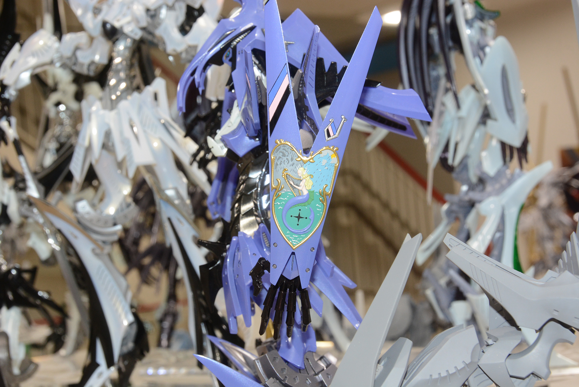 美しいデザインの左腕の紋章