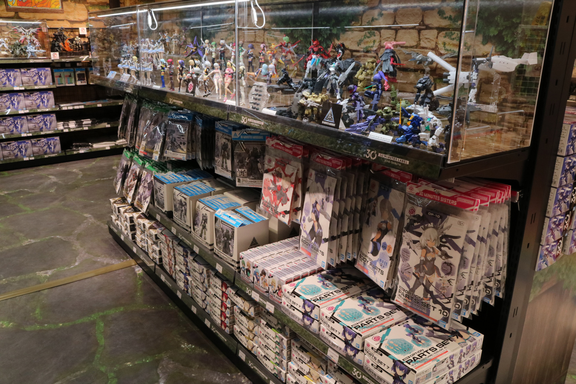 「30ML ZONE 限定 30MF アズレアホーリーナイト」 8月1日発売 価格：3,300円