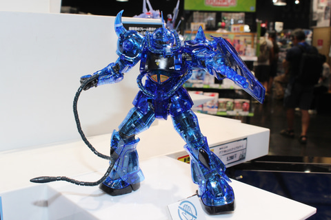 MG 1/100 グフ Ver.2.0 クリアカラー　　新品未開封 イベント限定 特別企画】「MG 1/100 グフ Ver.2.0 [クリアカラー]」発売