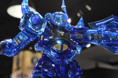 まの ノーマル&amp;クリアタイプ各１、その他各２ 特別企画】「MG 1/100 グフ Ver.2.0 [クリアカラー]」発売