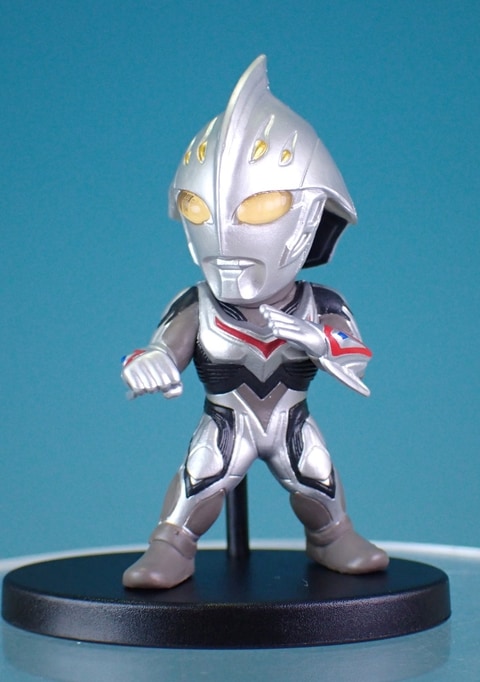 食玩「CONVERGE MOTION ウルトラマン12」、バンダイキャンディ