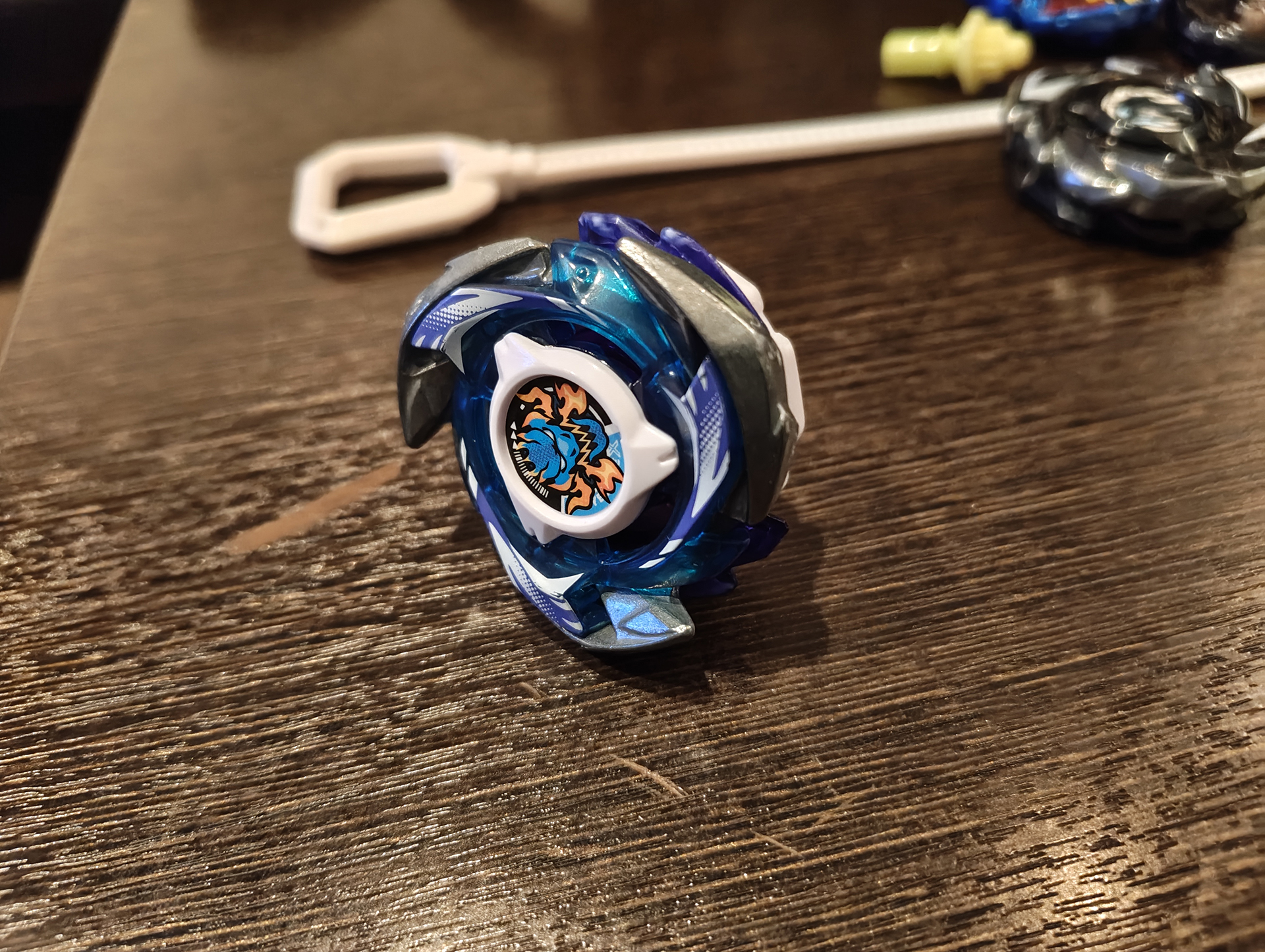 「CX-01 ドランブレイブS6-60V」はブレードを分解しなくてもデフォルトのセットが最も完成度が高い