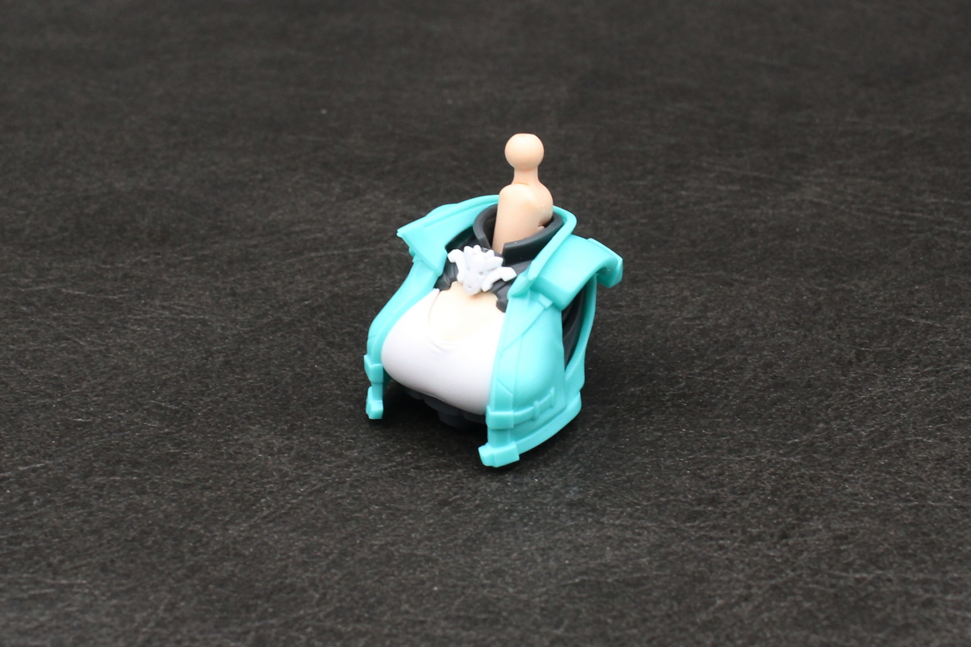 胸部が完成