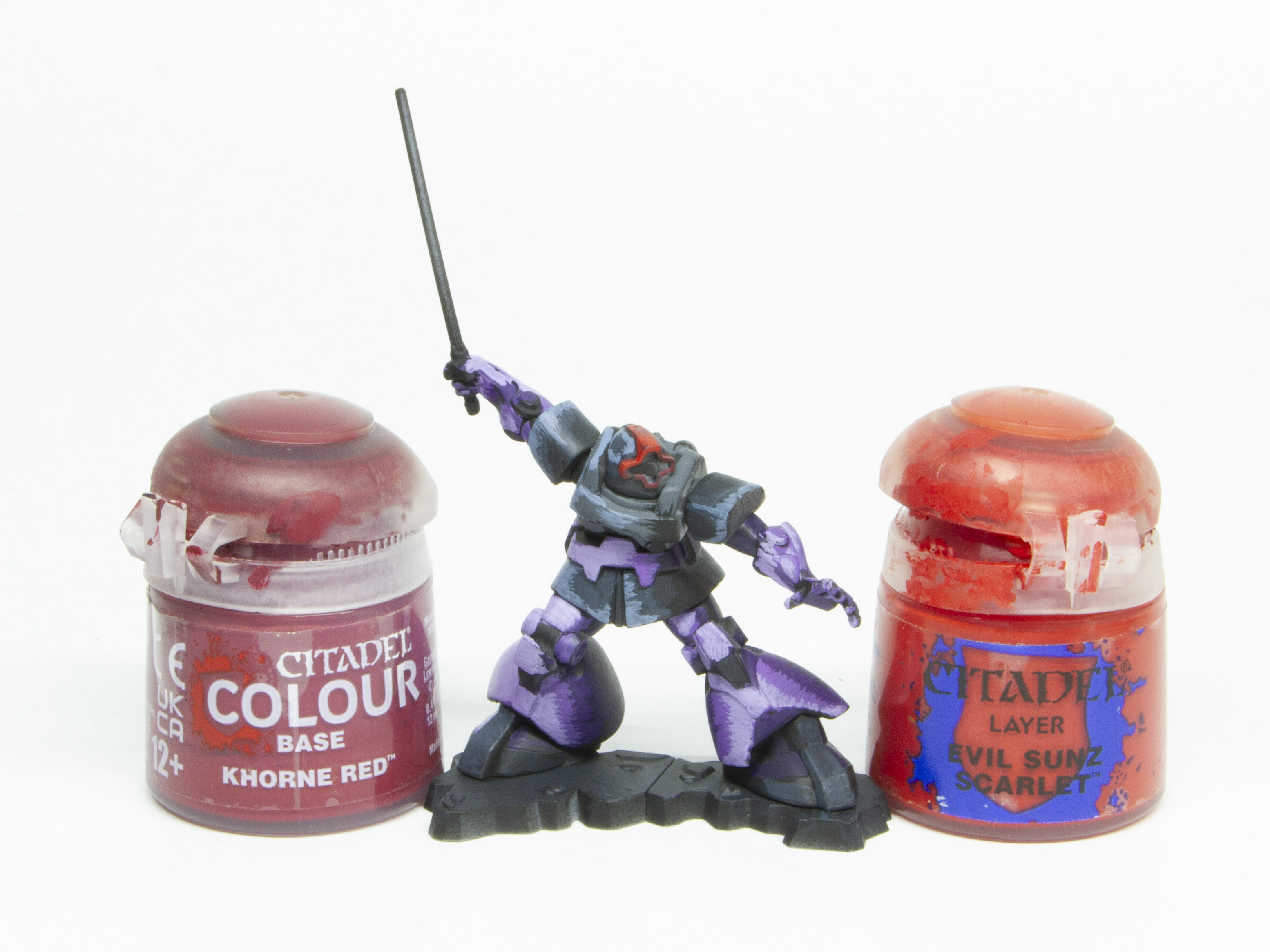 コーン・レッドとイーヴィルサンズ・スカーレット